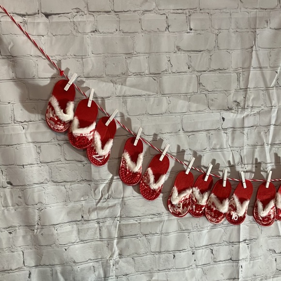 Pier 1 Imports Countdown Garland - Picture 5 of 7